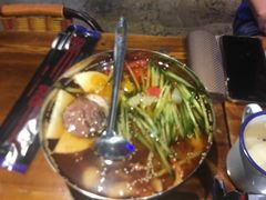 -马路牙子地桌烤肉(工体店)