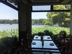 -湖畔居茶楼(湖滨店)
