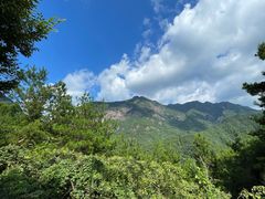 -鄣山大峡谷