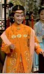 -租旗袍租礼服馆