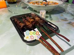 红柳烤肉-马白开来特色羊排揪片子  (总店)