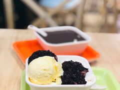 -满记甜品(巴黎春天宝山店)