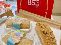 -85度C(生甜甜圈研究工坊·上海松江人民北路店)