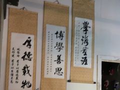 -荒岛实景沉浸密室(江汉路1店)