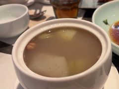 -港丽餐厅(高德置地店)