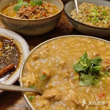 #0元玩转这座城 七海边边云南菜 苹果鸡脚：苹果和鸡