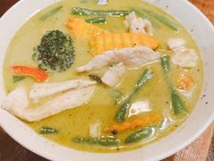 -Show Neua Thai Street Food