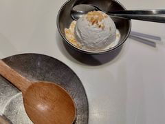 椰子冰淇淋-胡麻(静安嘉里店)