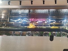 -金滏山烤肉·海鲜·火锅自助餐厅(襄阳万达店)