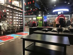 -李宁(苏州中心店)
