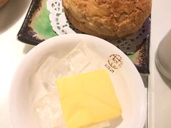 -新大咀港式茶餐厅(宝山万达店)