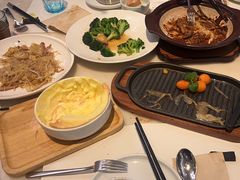 -港丽餐厅(高德置地店)