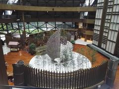 -上海滴水湖皇冠假日酒店