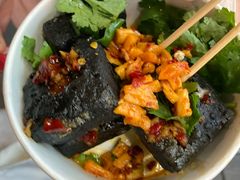 -黑色经典臭豆腐·湖南特产(坡子街店)