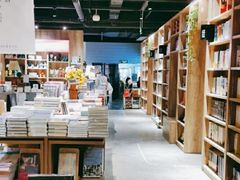 -江汉书店书·咖啡(美佳华店)