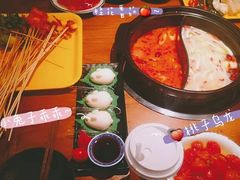-牛小嫩串串火锅(老国贸总店)