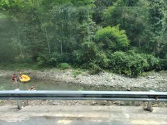 -大围山峡谷漂流