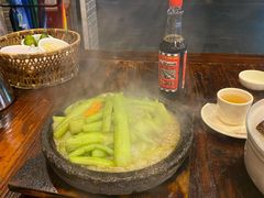 铁板鲜芋梗-农厨好味·温泉鹅·农家菜