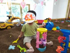 -趣童婴幼儿SPA母婴生活馆(孔雀城店)