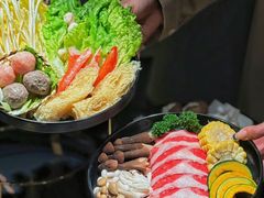 -凤园椰珍·椰子鸡·鸡煲(长宁来福士店)