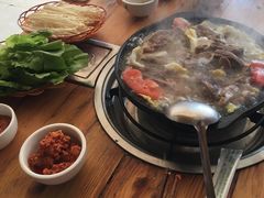 -阿婆情腊排骨火锅(金虹路店)