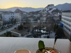 -平措康桑·和牛自助观景餐厅(布达拉宫店)