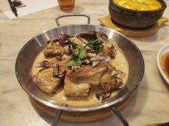 牛肝菌白汁烩春鸡-港丽餐厅(高德置地店)