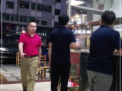 -民族烤羊·烤羊肉串·烤羊排(南城店)