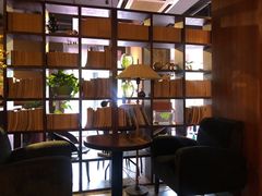 -西右咖啡(左岸风度店)