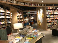 -覔书店(壹方城店)
