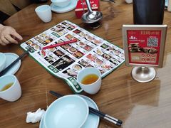 -有红鸡毛店·川菜(建设路店)