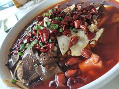 -鑫巴蜀小镇 · 水煮鱼专研店(玉桥店)