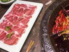 -红九格老火锅(三峡广场店)