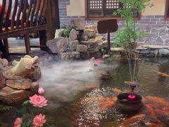 -鱼满舱·鲜活海鲜·正宗鲁菜