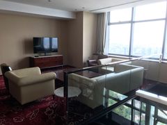 -上海龙之梦万丽酒店