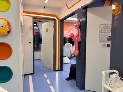 -极橙儿童齿科矫正中心(奥城店)