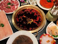 -潮火锅·麻辣牛肉火锅(观音桥方圆·LIVE店)