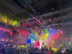 -喜鹊音乐酒馆(西街店)