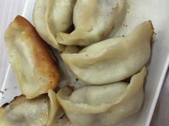 -珊珊小笼馆(仙霞路店)