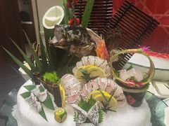 -鼎泰亨·海鲜牛肉餐厅(滨江店)