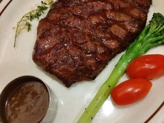 -马克西姆俄罗斯餐厅(通亚街店)