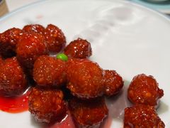 杨梅丸子-半勺·新徽菜(银泰城店)