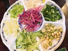 -老北京炸酱面大王.铜锅涮肉(朝阳门店)