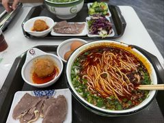 -伊穆祥牛肉面总店·清真