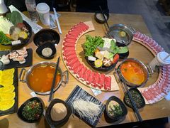 -呷哺呷哺(万达新世界店)
