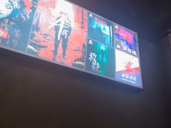 -荒岛实景沉浸密室(江汉路1店)