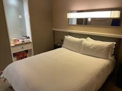 -上海中航虹桥机场泊悦酒店