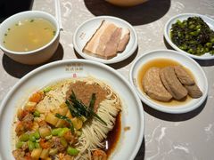 -松鹤面馆·古法焖肉面(观前店)