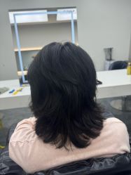 -Coo Hair salon