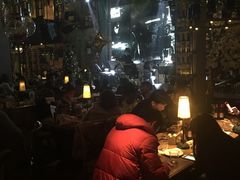 -胡桃里音乐餐厅(陶溪川店)(川湘赣菜·世界百大酒庄直供红酒·音乐表演)